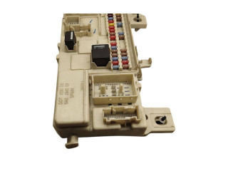 Блок предохранителей 31268178, 31254903   Volvo V50    