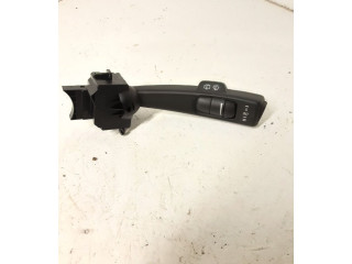 Ручка стеклоочистителей    Volvo V50