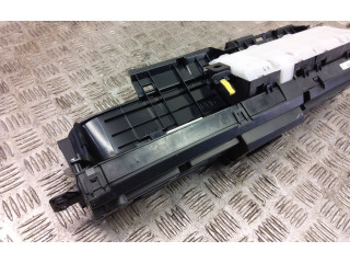 Přístrojová deska Toyota Prius (XW30) 2014 83800-47D11