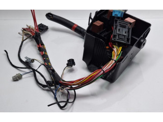 Блок предохранителей 6001548525 Dacia Logan I