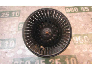 Вентилятор печки    272100975R   Dacia Duster