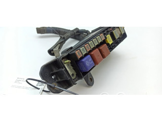 Блок предохранителей 8262250010   Lexus LS 430    