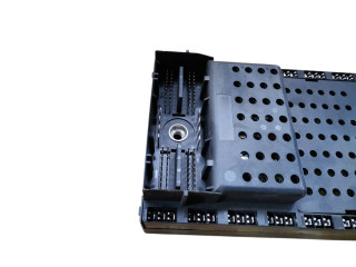 Блок предохранителей 08696098, 08696040   Volvo XC90    