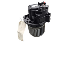 Вентилятор печки 272104788R Renault Clio V