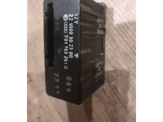 Экран/ дисплей / маленький экран 221000302300, 701963261D Volkswagen II LT