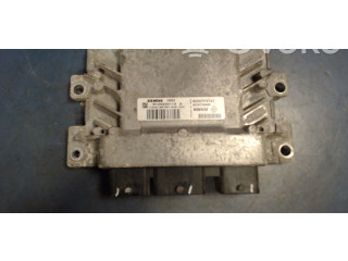 Блок управления двигателя s120200113a Renault Twingo II