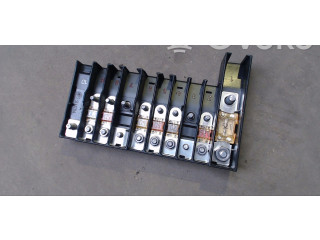 Pojistková skříňka 7H0937550A Volkswagen Multivan T5 2010