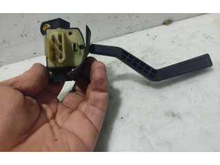 Ручка стеклоочистителей 1363015   Volvo 940