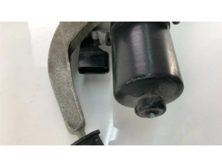 Двигатель стеклоочистителей