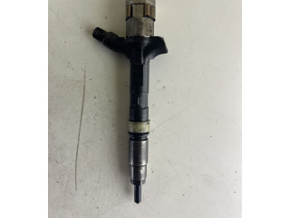 Vstřikovač 2367027020, 236702702   Toyota RAV 4 (XA20)     