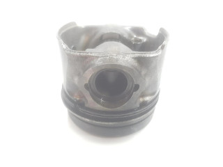 Píst E6B, 234102A967 Hyundai i30 pro naftový motor 1.6