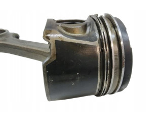 Поршень с шатуном 81L79, F041 Volvo S60