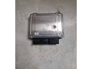 Řídící jednotka 03L906018DC, 0281018376 Volkswagen Caddy 2013