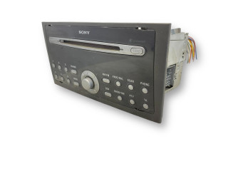 Радио/ проигрыватель CD/DVD / навигация