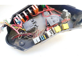 Pojistková skříňka 6025302577f Renault Espace III 1998