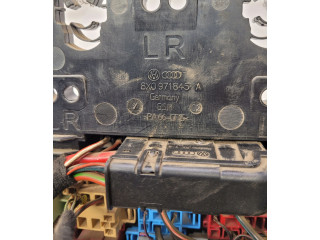 Блок предохранителей 8X0971845A   Audi A1    