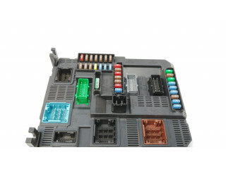 Блок предохранителей 1611785780, 9807532080   Peugeot 2008 II    