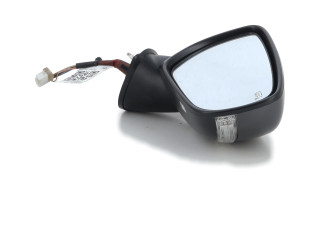 Зеркало электрическое        Suzuki Ignis   -  года   