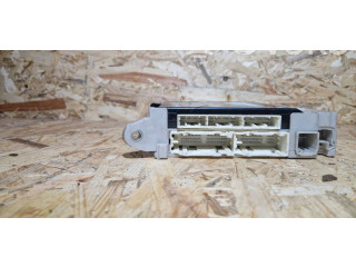   Pojistková skříňka 8273030M10, 8922130410   Lexus GS 250 350 300H 450H 2017