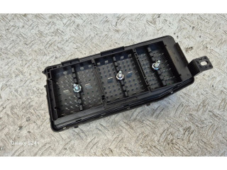 Pojistková skříňka 95202894 Opel Antara 2012