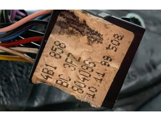 Зеркало электрическое     левое    Audi A6 S6 C5 4B  1997-2005 года   