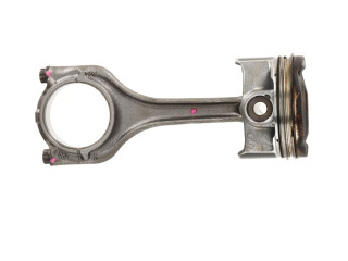 Шатун  04E198401AE    Volkswagen PASSAT B8  