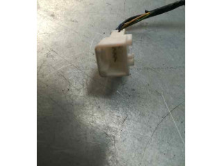 Зеркало электрическое     Сзади   Dacia Duster     