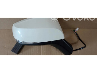 Zpětné zrcátko Toyota Yaris 2017 045428