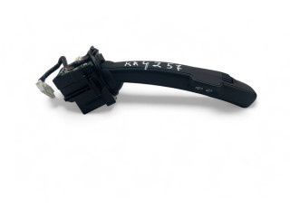 Ручка стеклоочистителей 31264168   Volvo V60