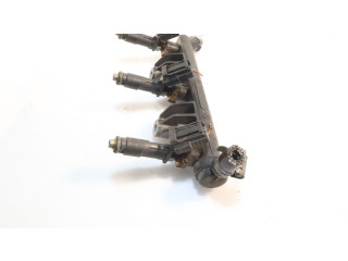 Топливная рампа    Skoda Fabia Mk2 (5J)   для двигателя BBM