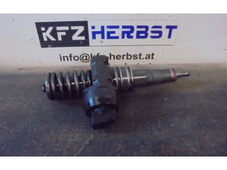 Форсунка 038130073BN, 038130073BN    Audi A3 S3 8P  BLS 