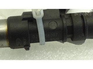 Форсунка 0280158097    Chevrolet Epica для бензинового двигателя  2