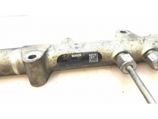 Топливная рампа 0445214041 Chrysler Voyager 2.8 для двигателя ENR