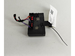 Блок управления дверью 7N0959795F, 7N0959795E Skoda Yeti (5L)