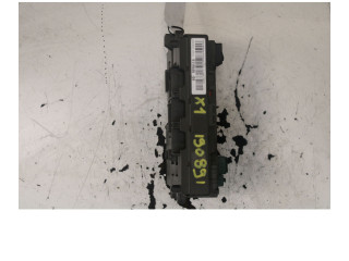 Блок предохранителей BMW 1 E81 E87