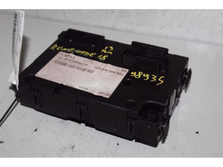 Блок предохранителей    Jeep Renegade    