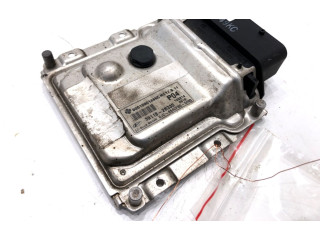 Блок управления двигателем Блок управления 39118-2B330 Hyundai ix20