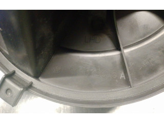 Вентилятор печки    1K1819015, 31109971F   Volkswagen Touran I