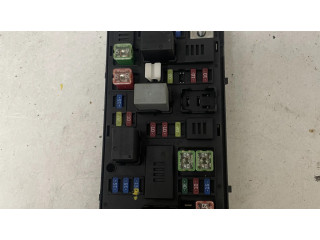 Блок предохранителей 95272111   Chevrolet Spark    