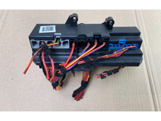 Pojistková skříňka 61 BMW 7 E65 E66 2005