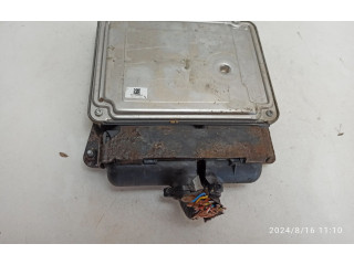 Блок управления двигателя 03L906018BR Skoda Yeti (5L)