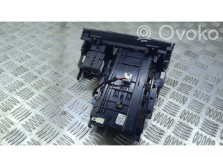 Другая центральная деталь консоли (туннеля)