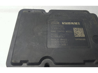 Блок АБС 30681619, 10061336881   Volvo  V70  2008 - 2013 года