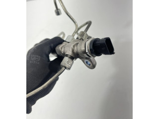 Vstřikovací lišta 0445214221, 55576177 Opel Zafira C