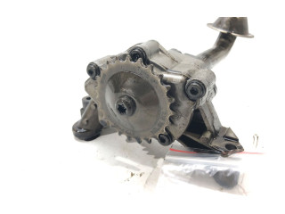 Масляный насос 038115121A Skoda Octavia Mk2 (1Z)