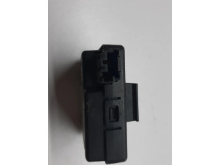 Блок управления 13595511   Chevrolet Camaro