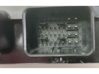 Řídící jednotka 391044X910, 28073401 KIA Carnival 2007