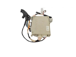 Блок комфорта 8267030250 Lexus GS 300 350 430 450H