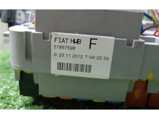 Блок предохранителей 51867698, 51867698 Opel Combo D