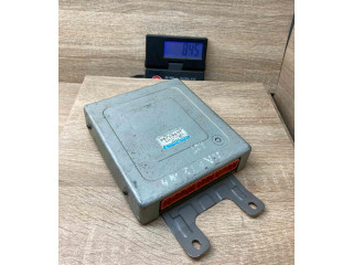 Блок управления двигателем Блок управления MD760657, G1T17171E1   Mitsubishi Carisma